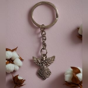 Charming Angel Keychain in Silver
